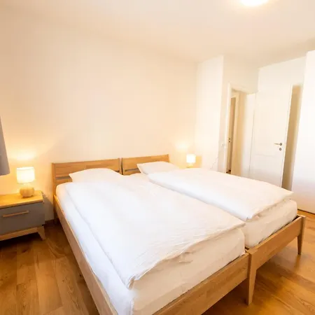 Apartment Charming In *